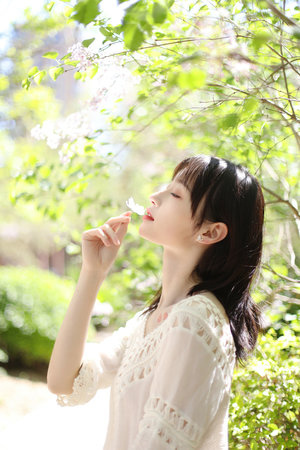 大地二中文在线观看免费星空