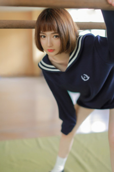 当众扒开双腿狂C烂S货的视频