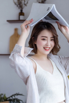 金花瓶楷梅花2金花瓶中字怎么读