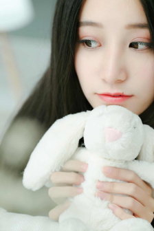 色愁久久久人愁久下一句怎么接